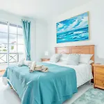 ヴィラ Casa Laura *